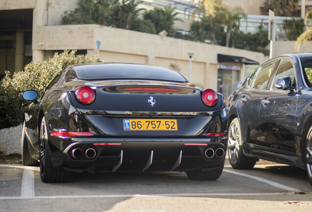 Ferrari California T