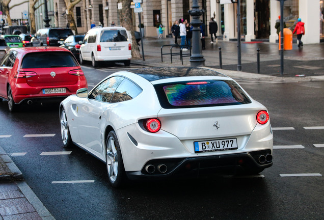 Ferrari FF