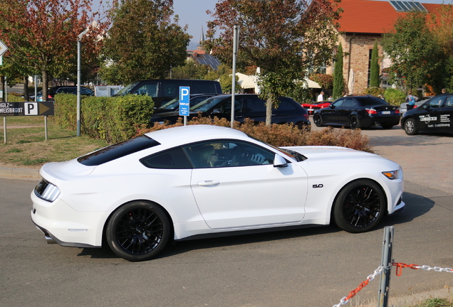 Ford Mustang GT 2015