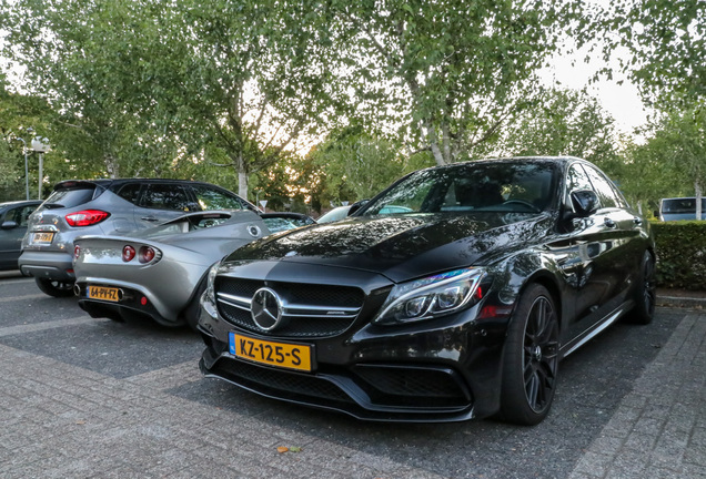 Mercedes-AMG C 63 S W205