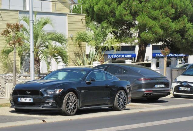 Porsche 971 Panamera Turbo S E-Hybrid