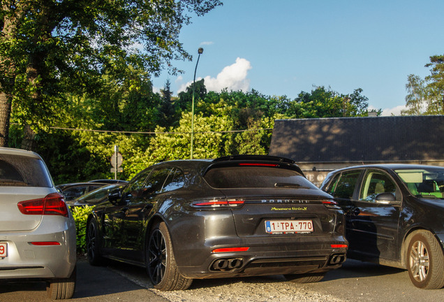 Porsche 971 Panamera Turbo S E-Hybrid Sport Turismo