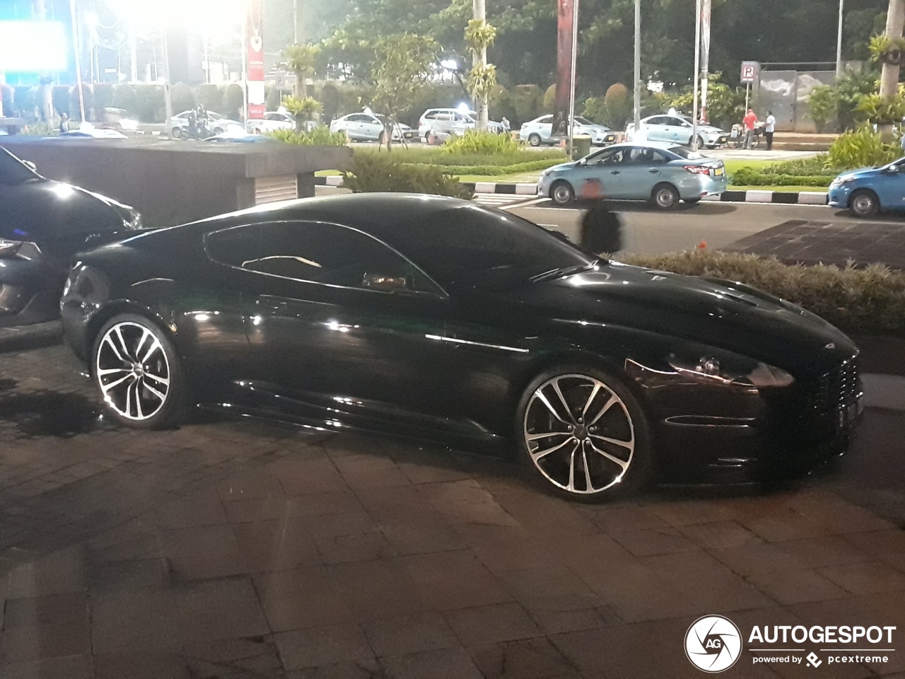 Aston Martin DBS