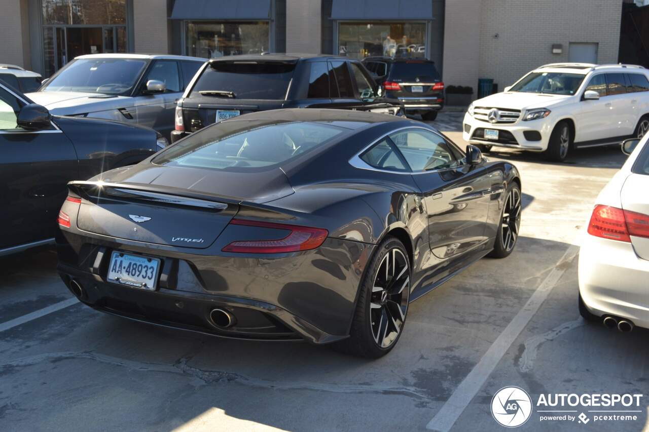 Aston Martin Vanquish 2013