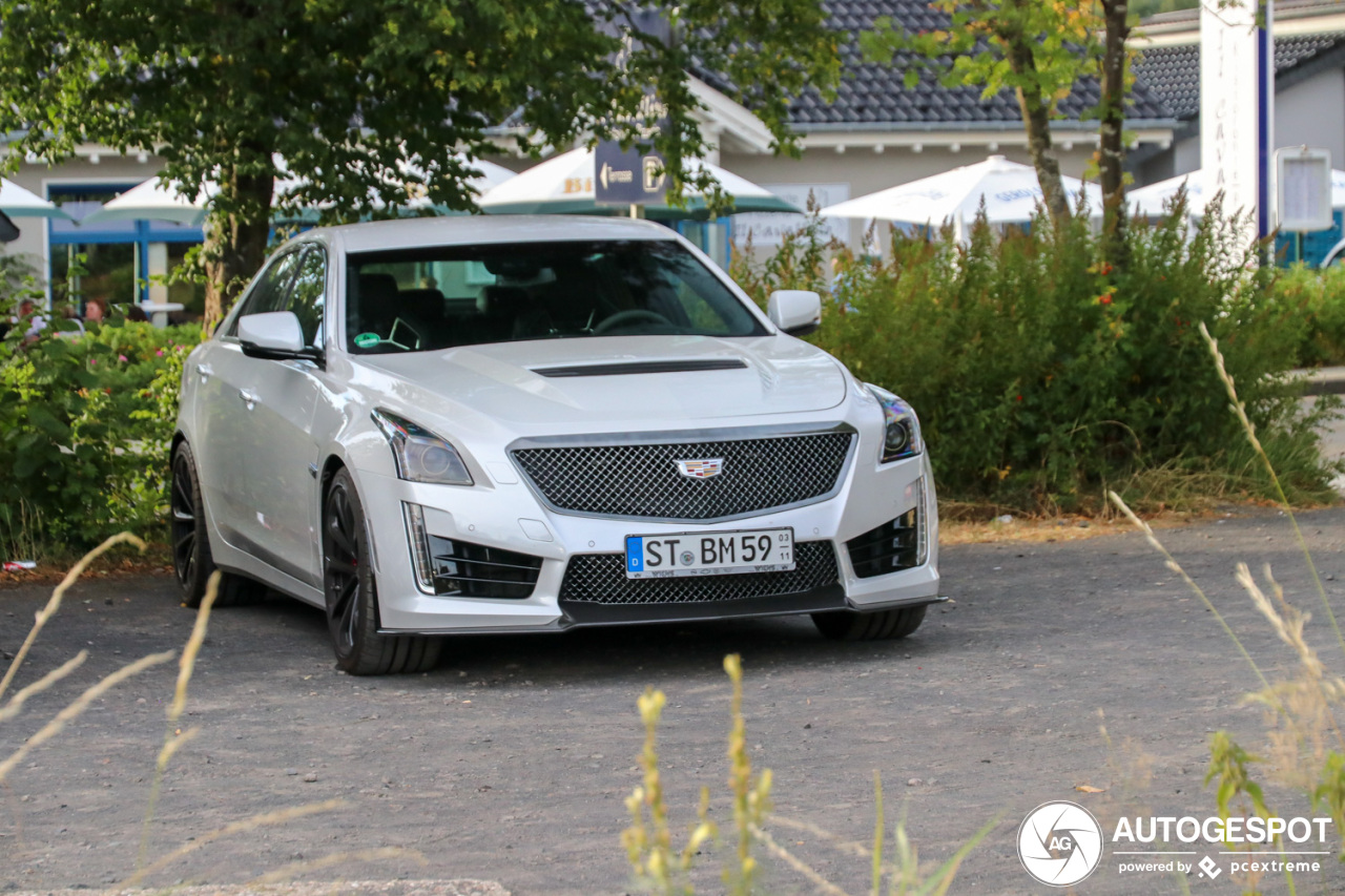 Cadillac CTS-V 2015