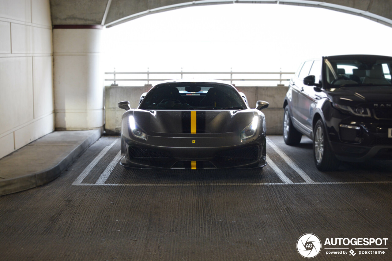 Ferrari 488 Pista