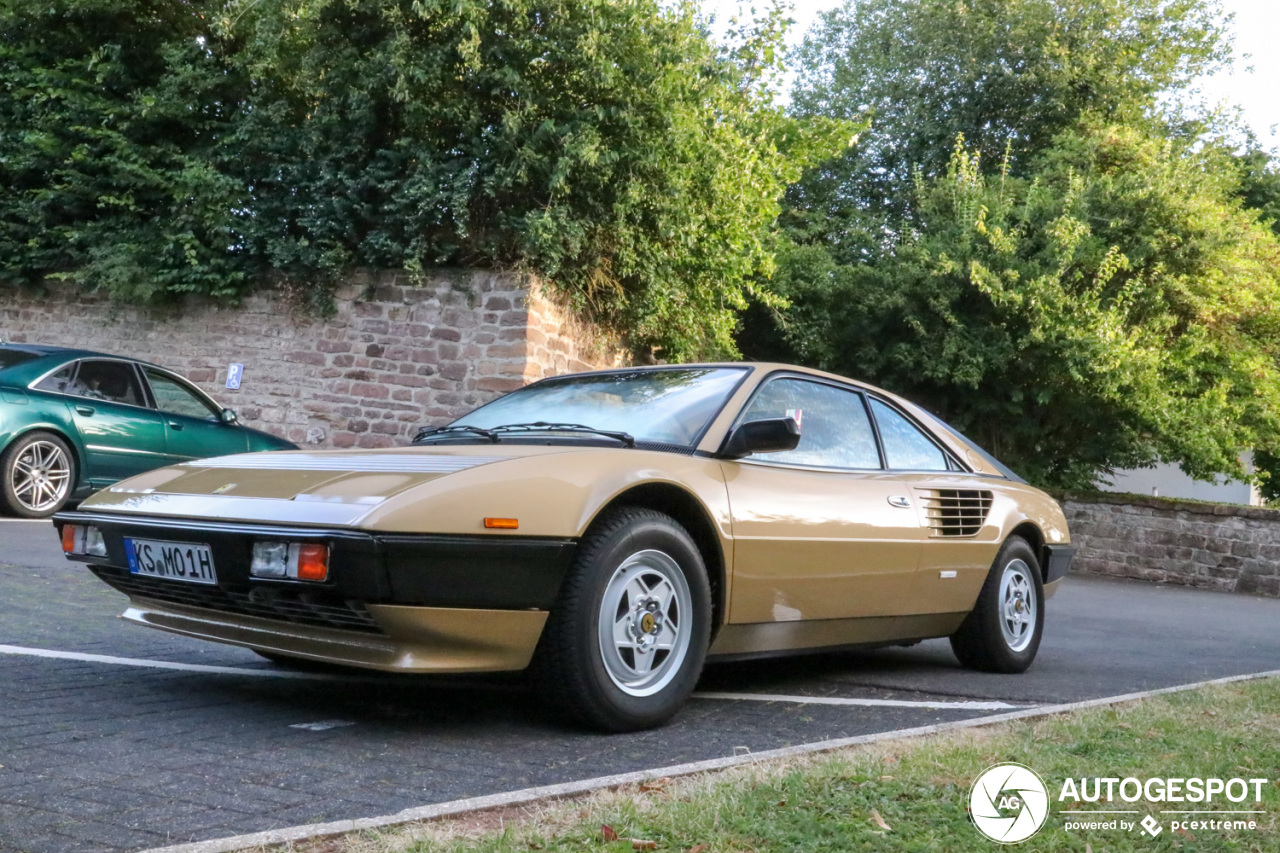 Ferrari Mondial 8