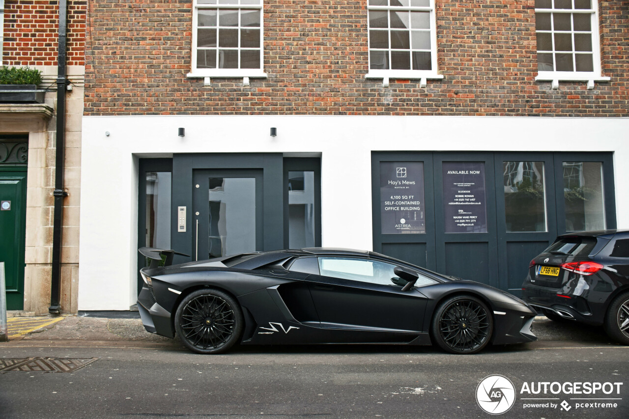 Lamborghini Aventador LP750-4 SuperVeloce Roadster