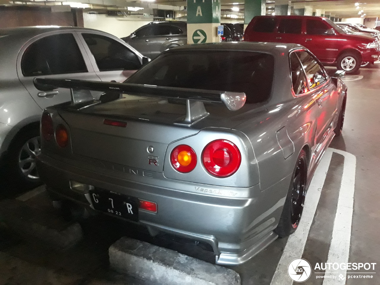 Nissan Skyline R34 GT-R V-Spec II Nür - 10 February 2019 - Autogespot