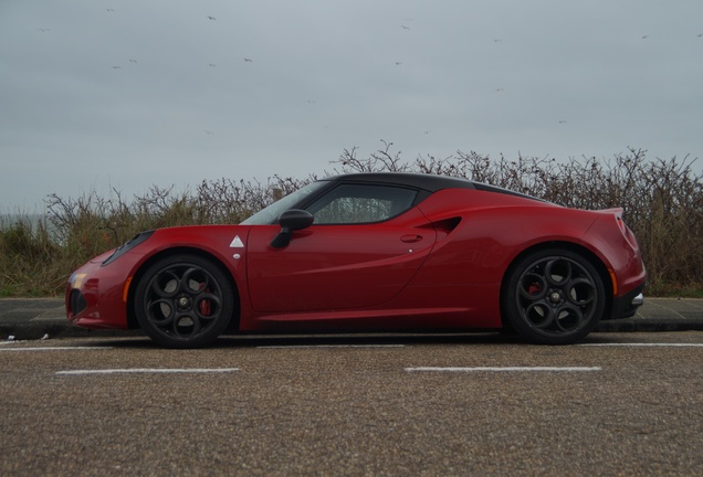 Alfa Romeo 4C Coupé CPZ Track Edition