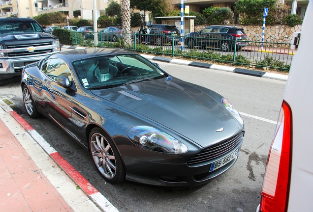 Aston Martin DB9