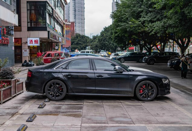 Audi S8 D4