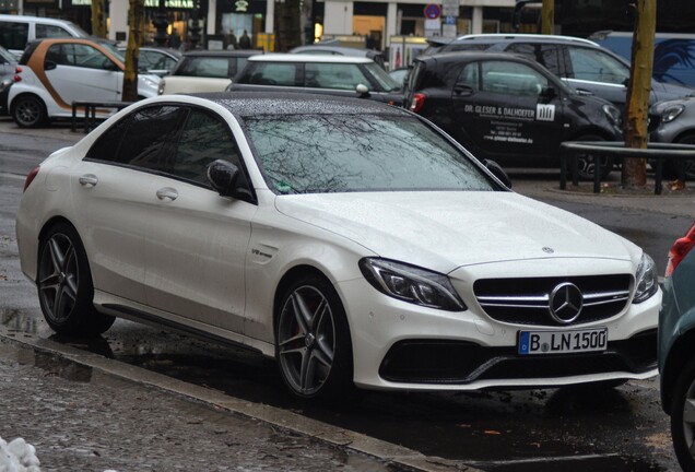 Mercedes-AMG C 63 S W205