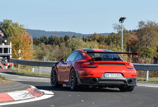 Porsche 991 GT2 RS Weissach Package