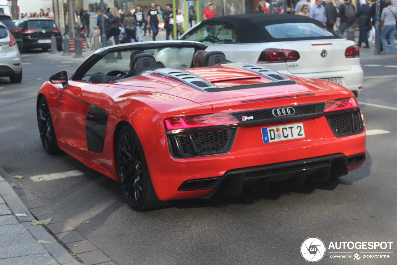 Audi R8 V10 Spyder 2016