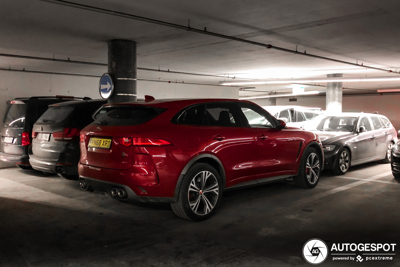 Jaguar F-PACE SVR