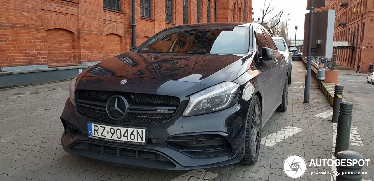 Mercedes-AMG A 45 W176 2015