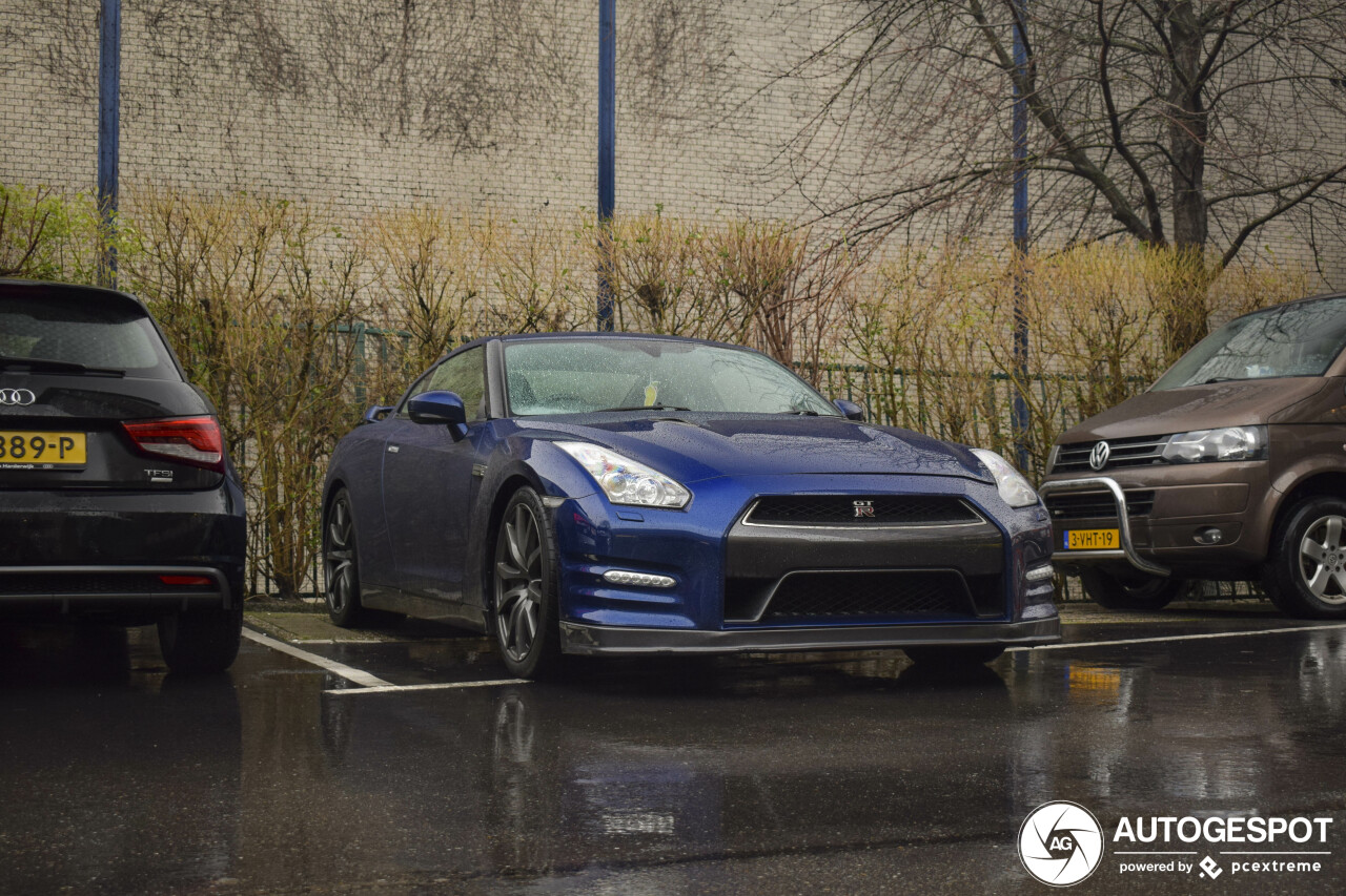 Nissan GT-R 2013