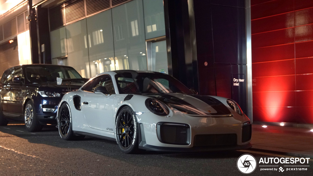 Porsche 991 GT2 RS Weissach Package