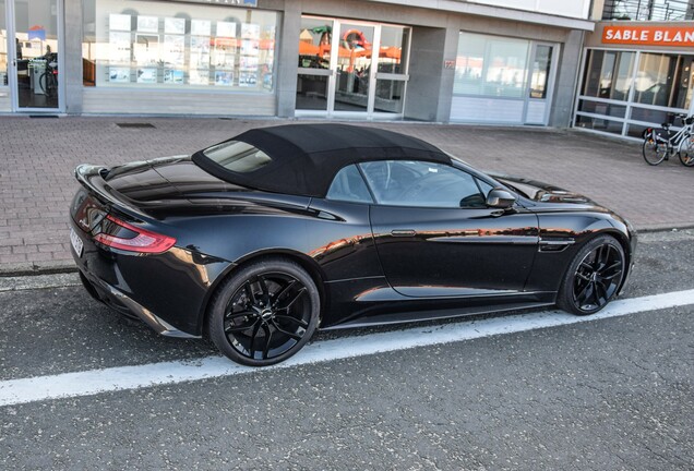 Aston Martin Vanquish Volante 2015 Carbon Black Edition