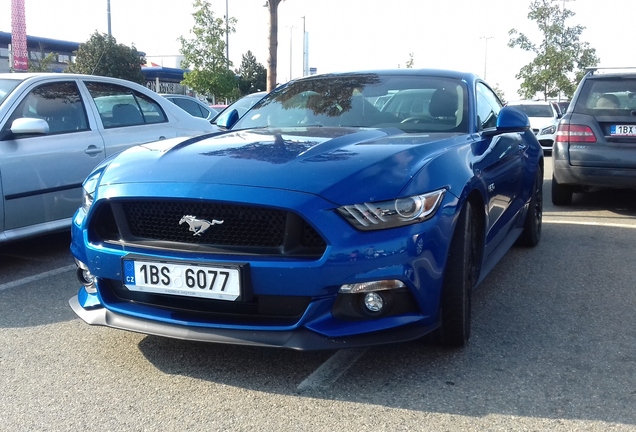 Ford Mustang GT 2015