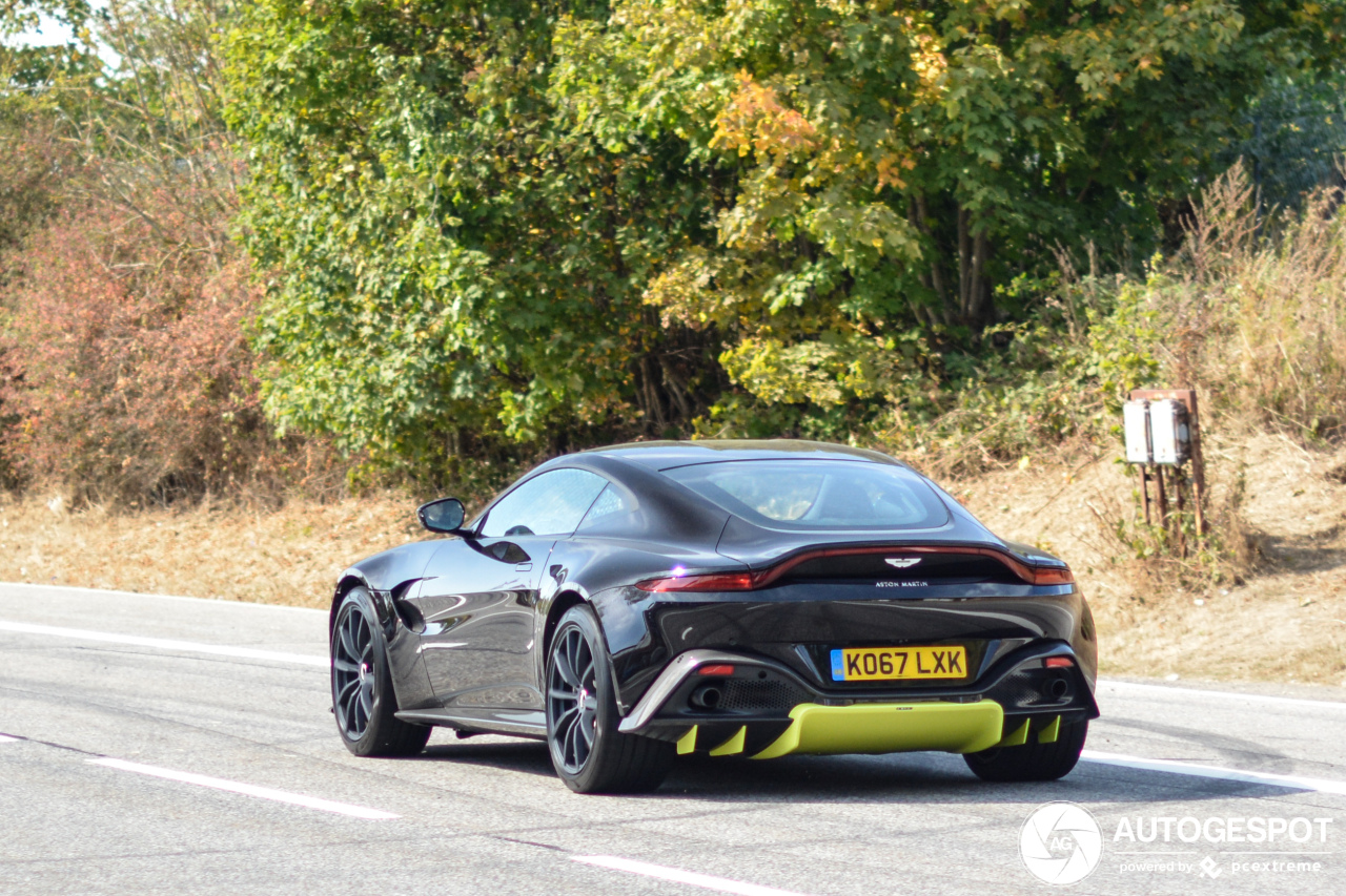 Aston Martin V8 Vantage 2018