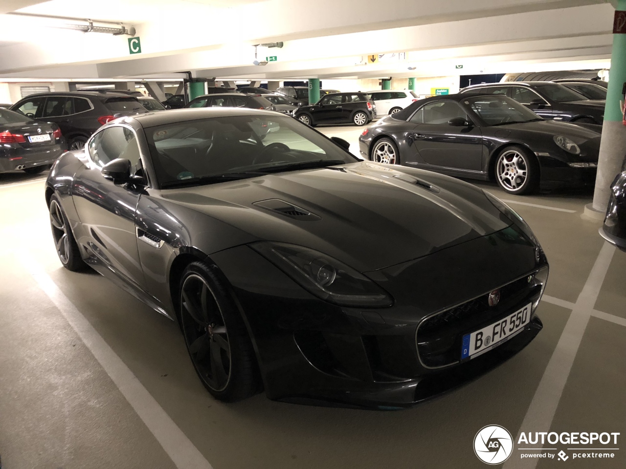 Jaguar F-TYPE R AWD Coupé