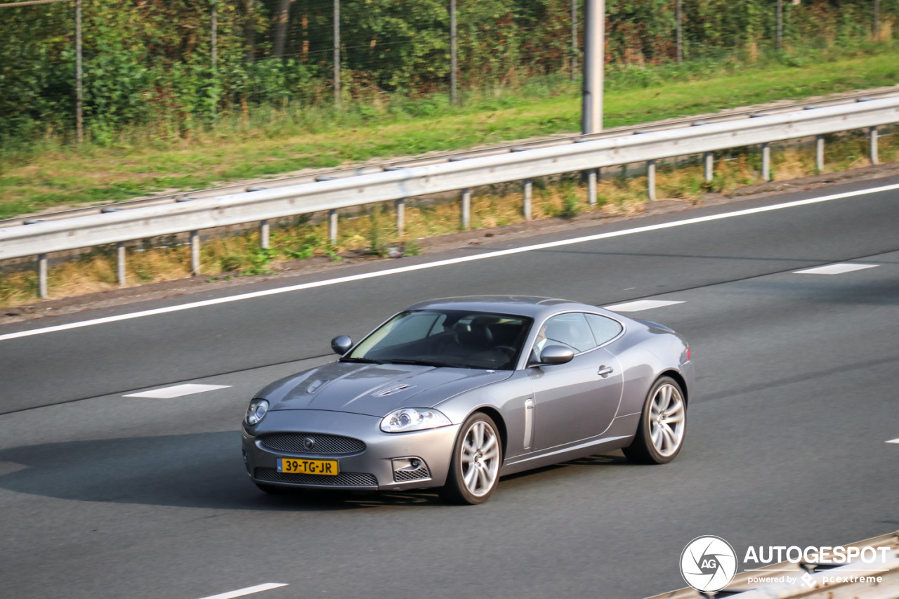 Jaguar XKR 2006