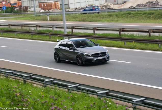 Mercedes-Benz A 45 AMG