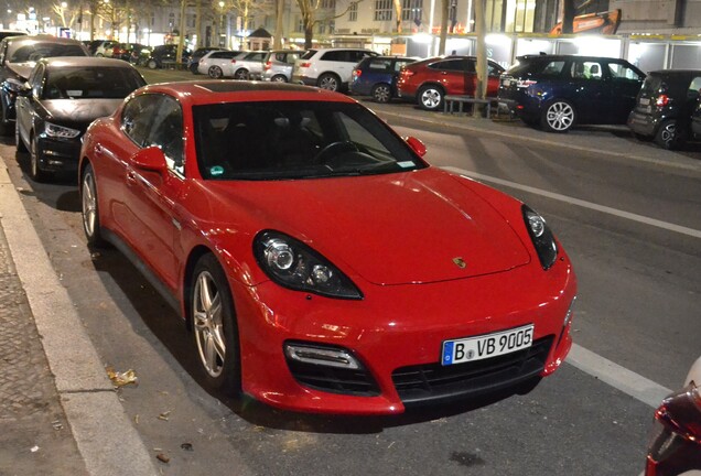 Porsche 970 Panamera GTS MkI