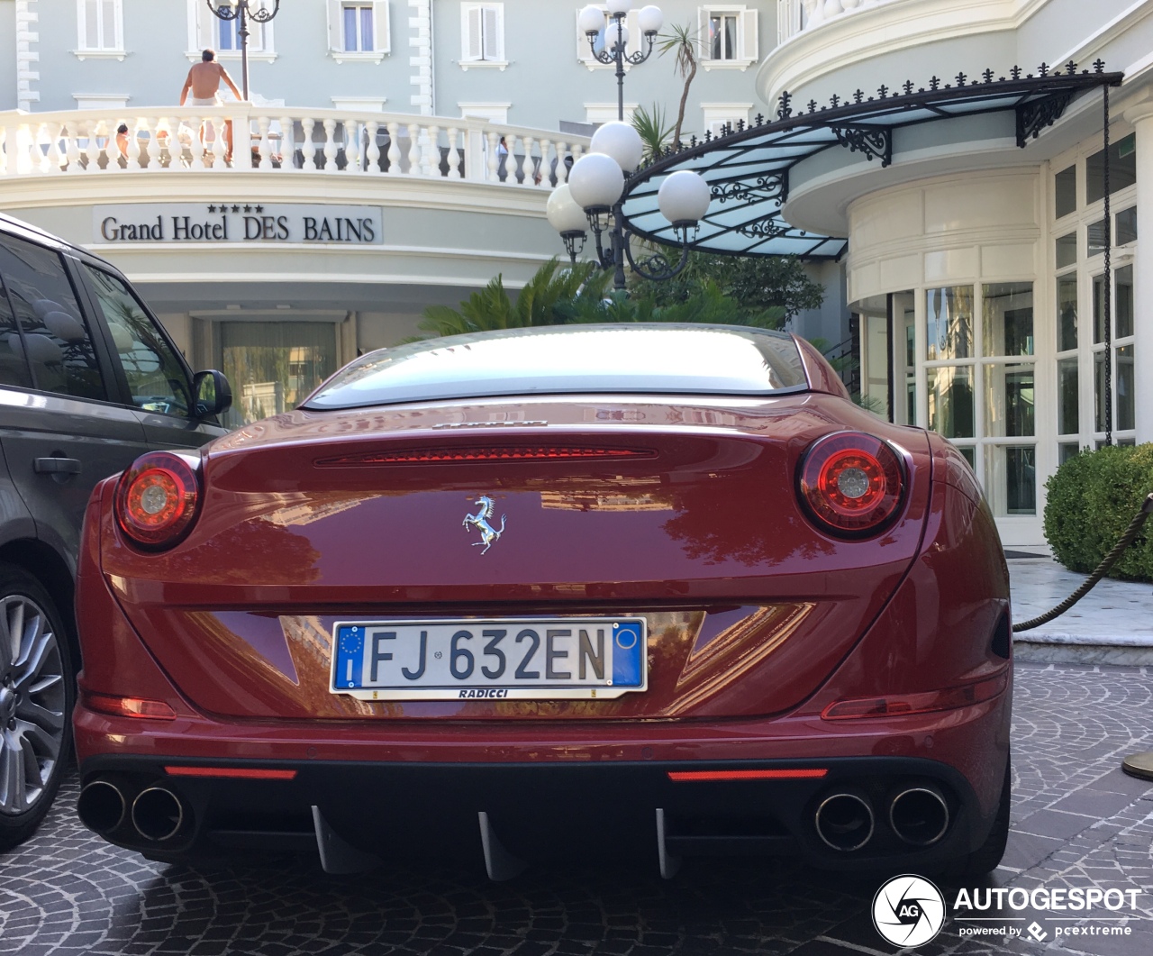 Ferrari California T