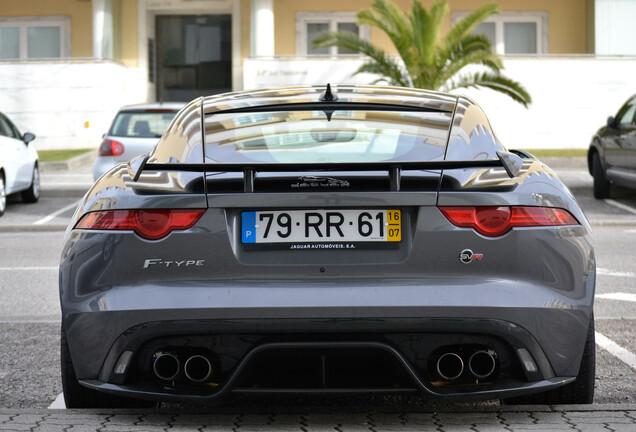 Jaguar F-TYPE SVR Coupé