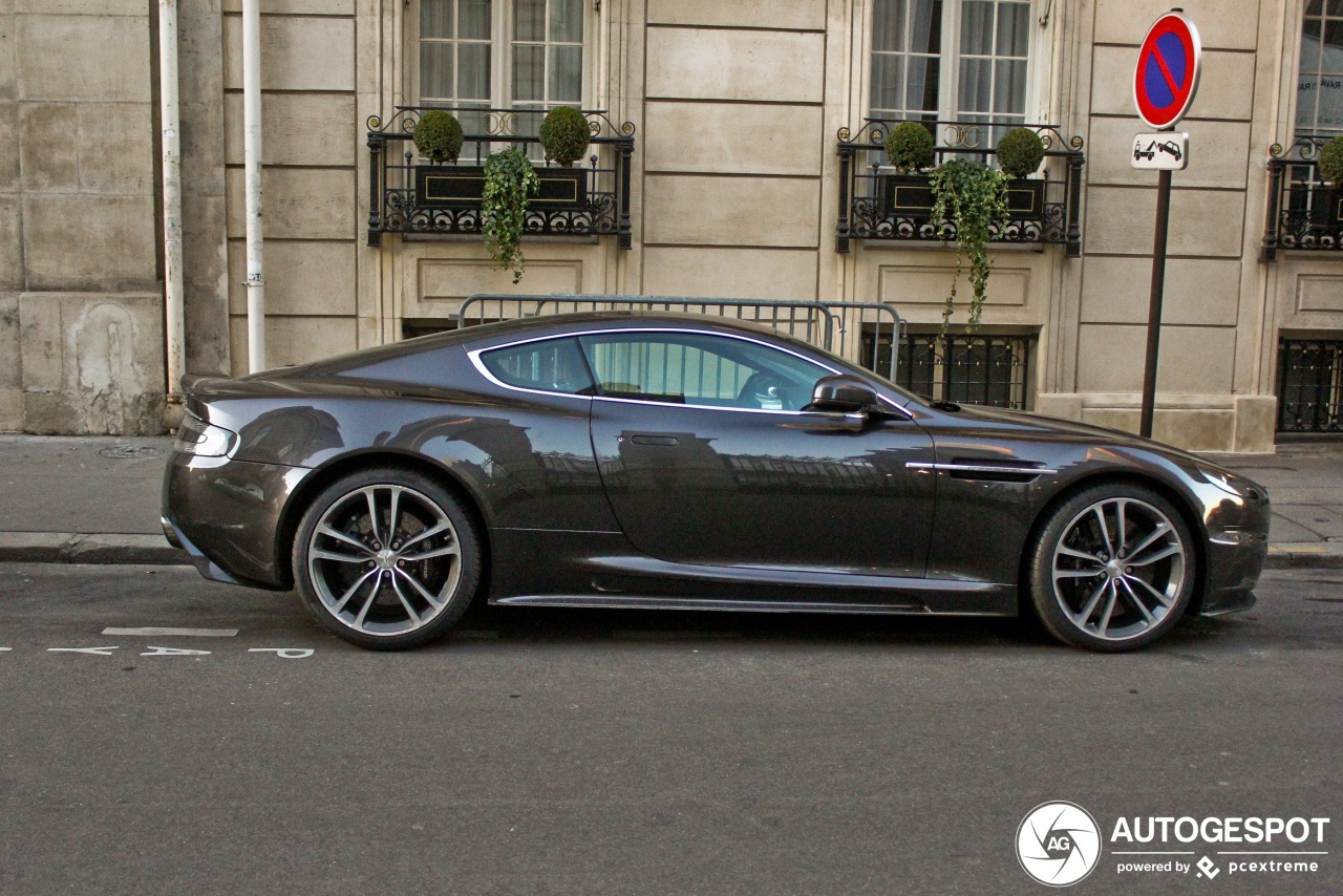 Aston Martin DBS