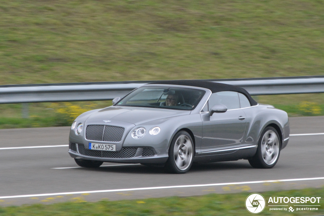 Bentley Continental GTC 2012