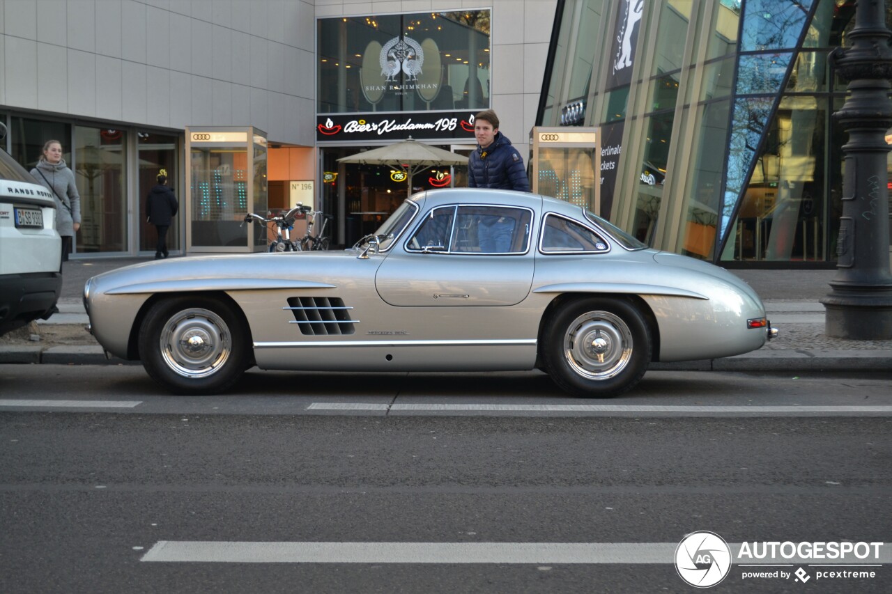 Mercedes-Benz 300SL Gullwing