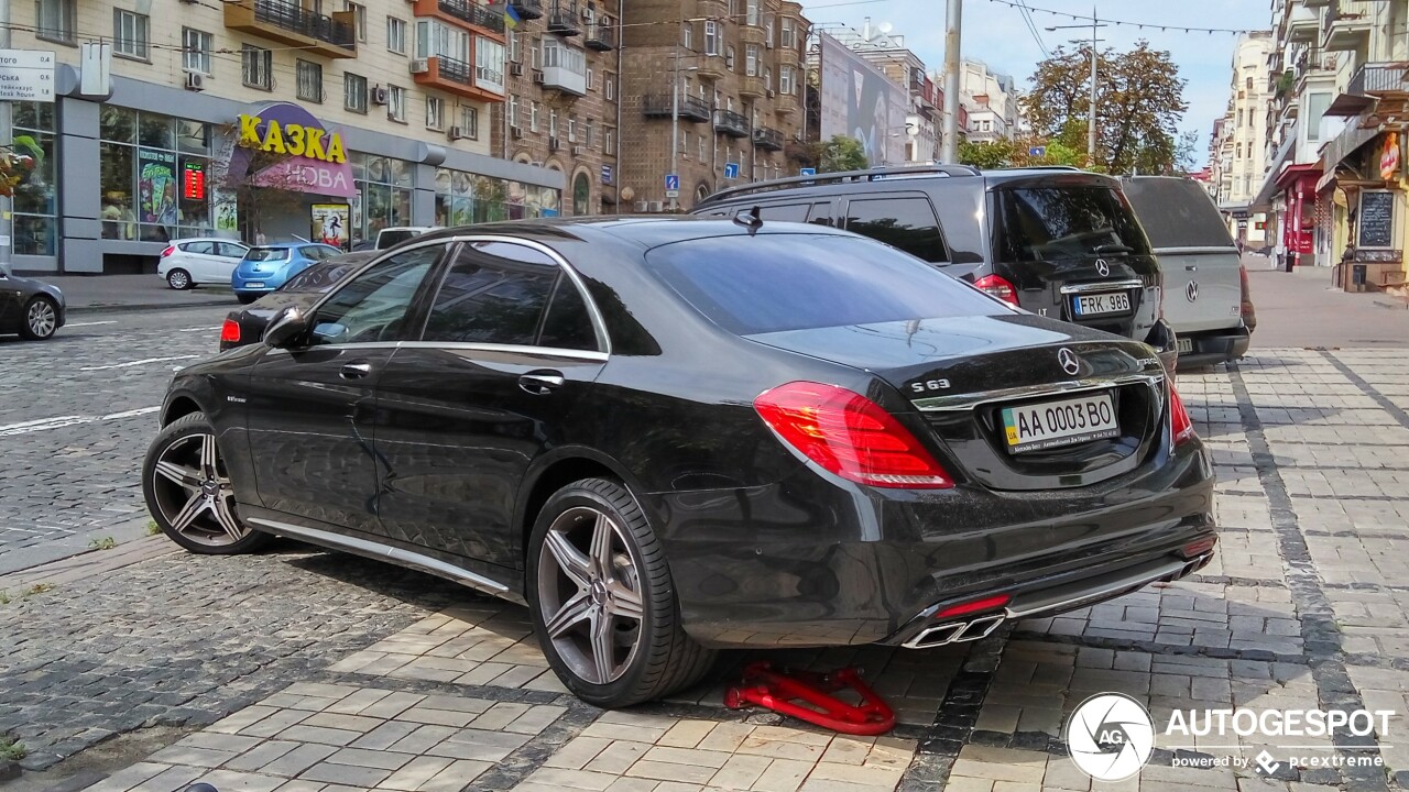 Mercedes-Benz S 63 AMG V222