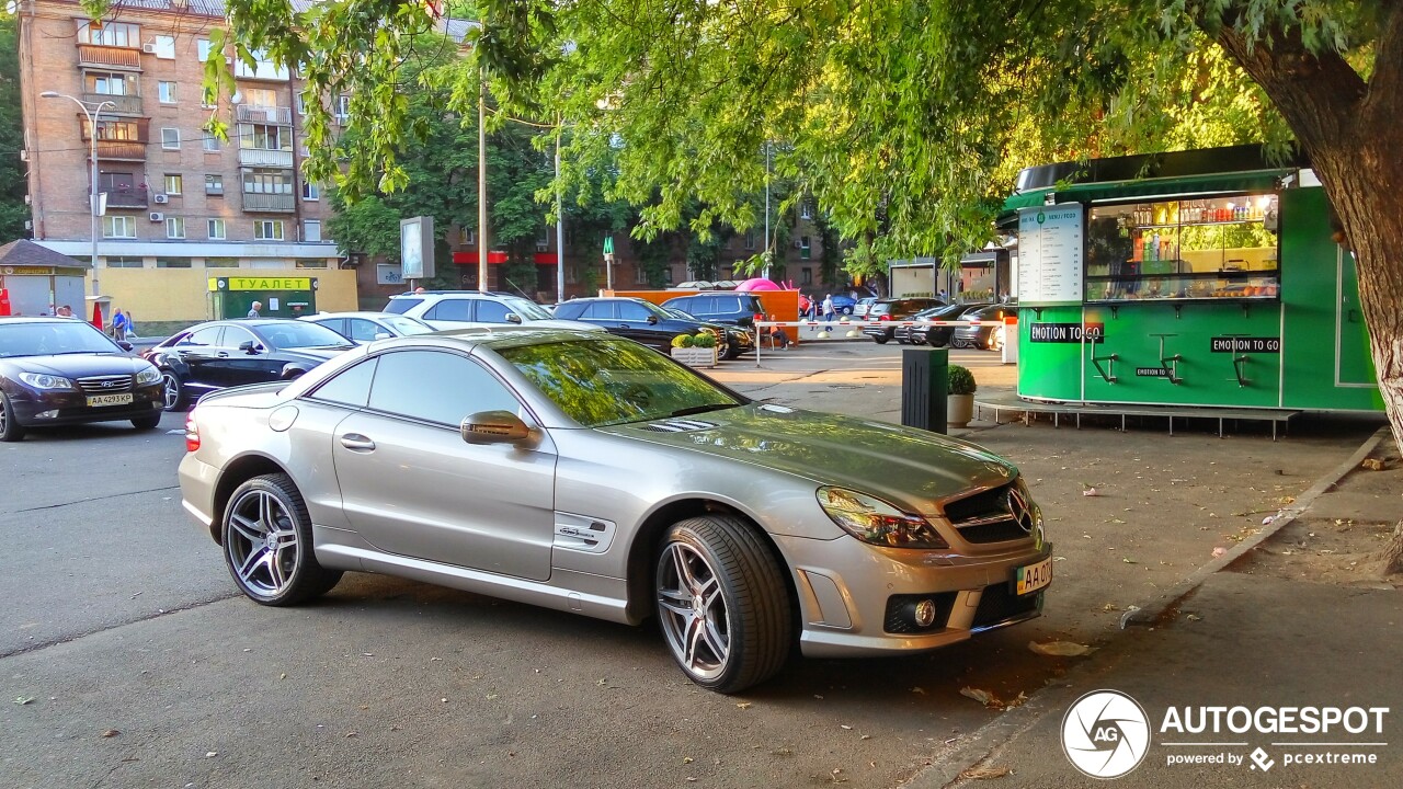 Mercedes-Benz SL 63 AMG