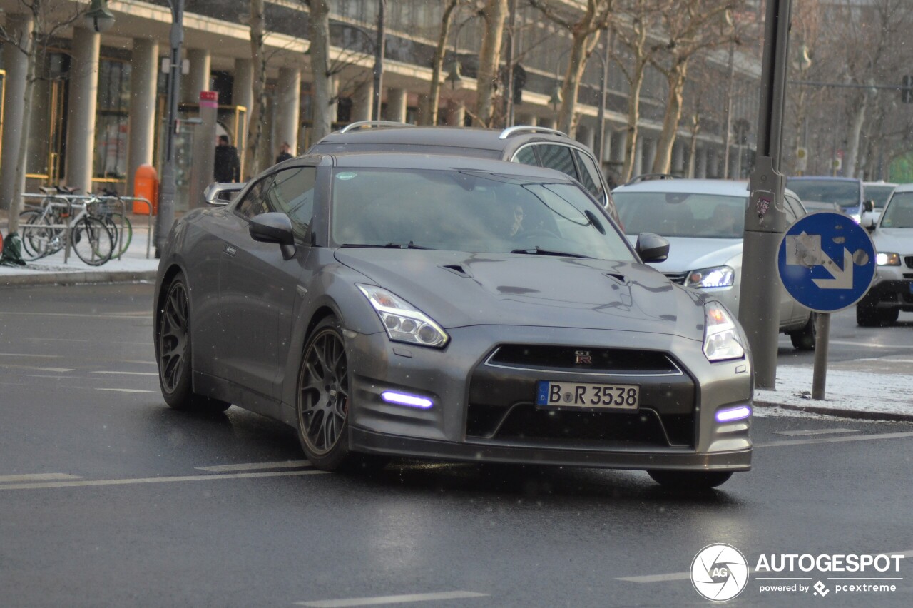 Nissan GT-R 2014