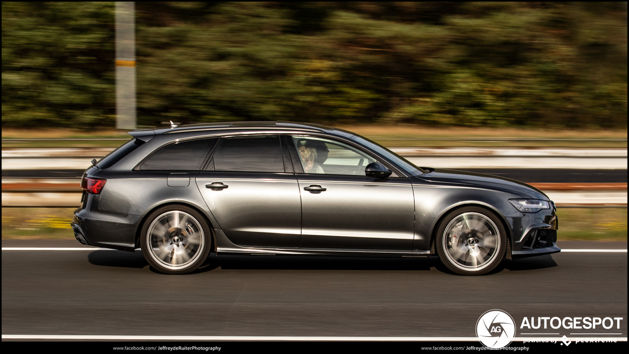 Audi RS6 Avant C7 2015