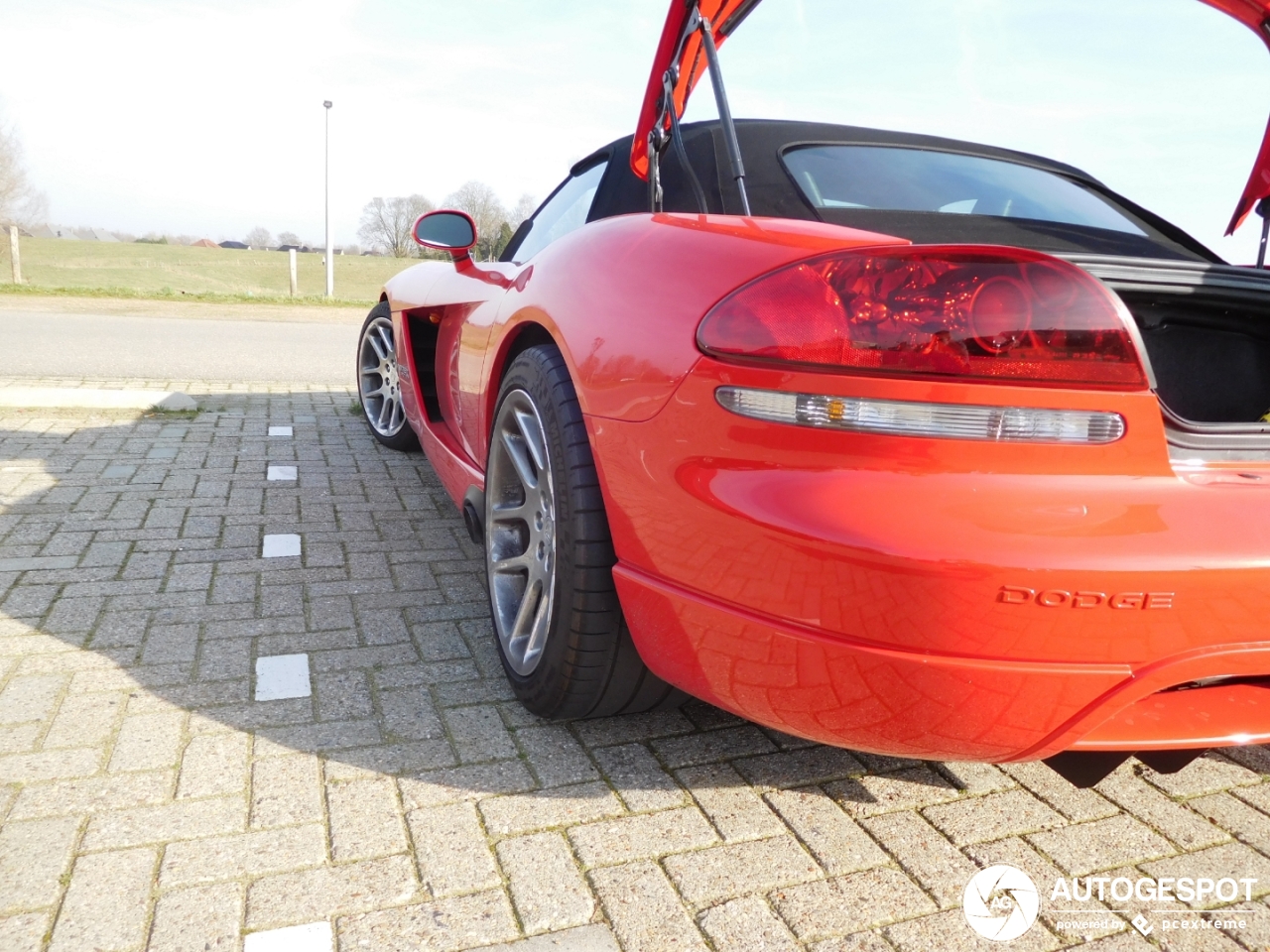 Dodge Viper SRT-10 Roadster 2003