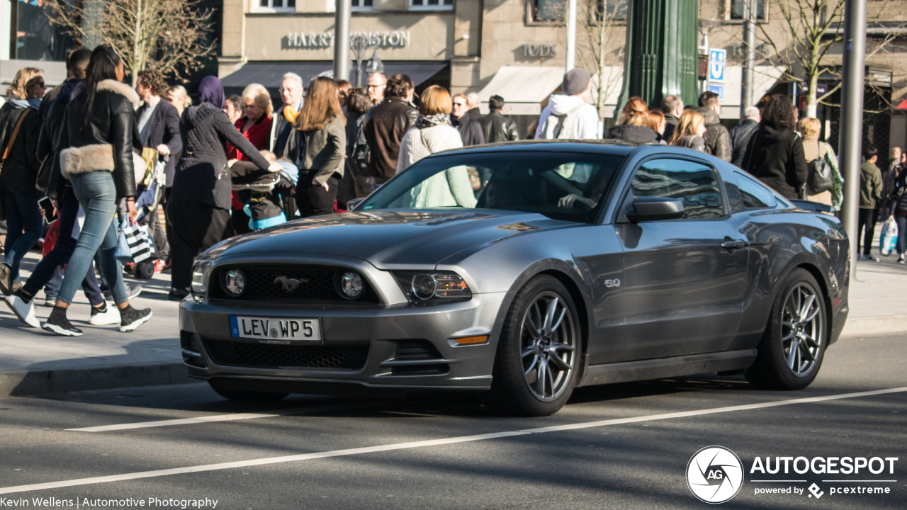 Ford Mustang GT 2013