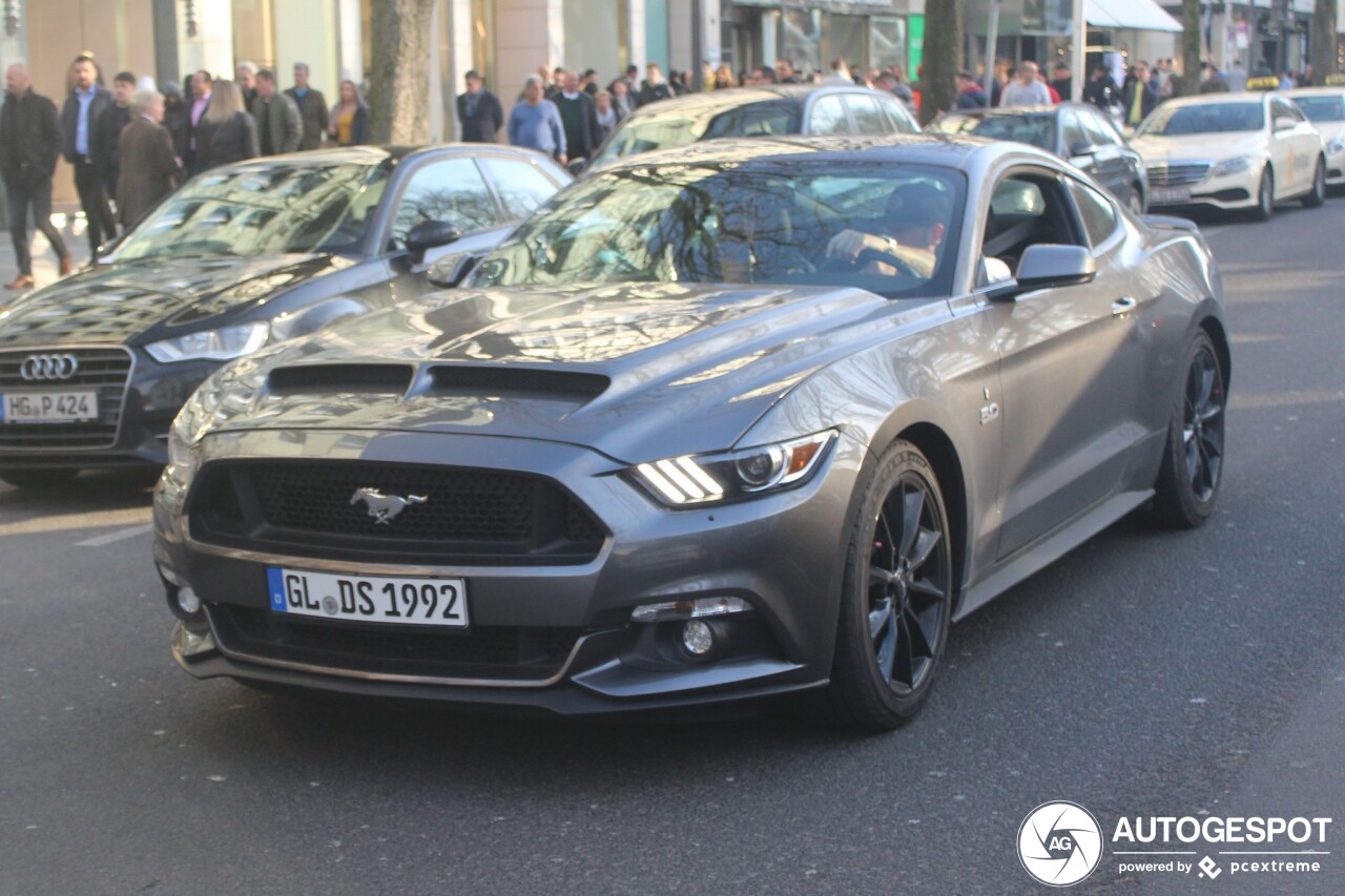 Ford Mustang GT 2015