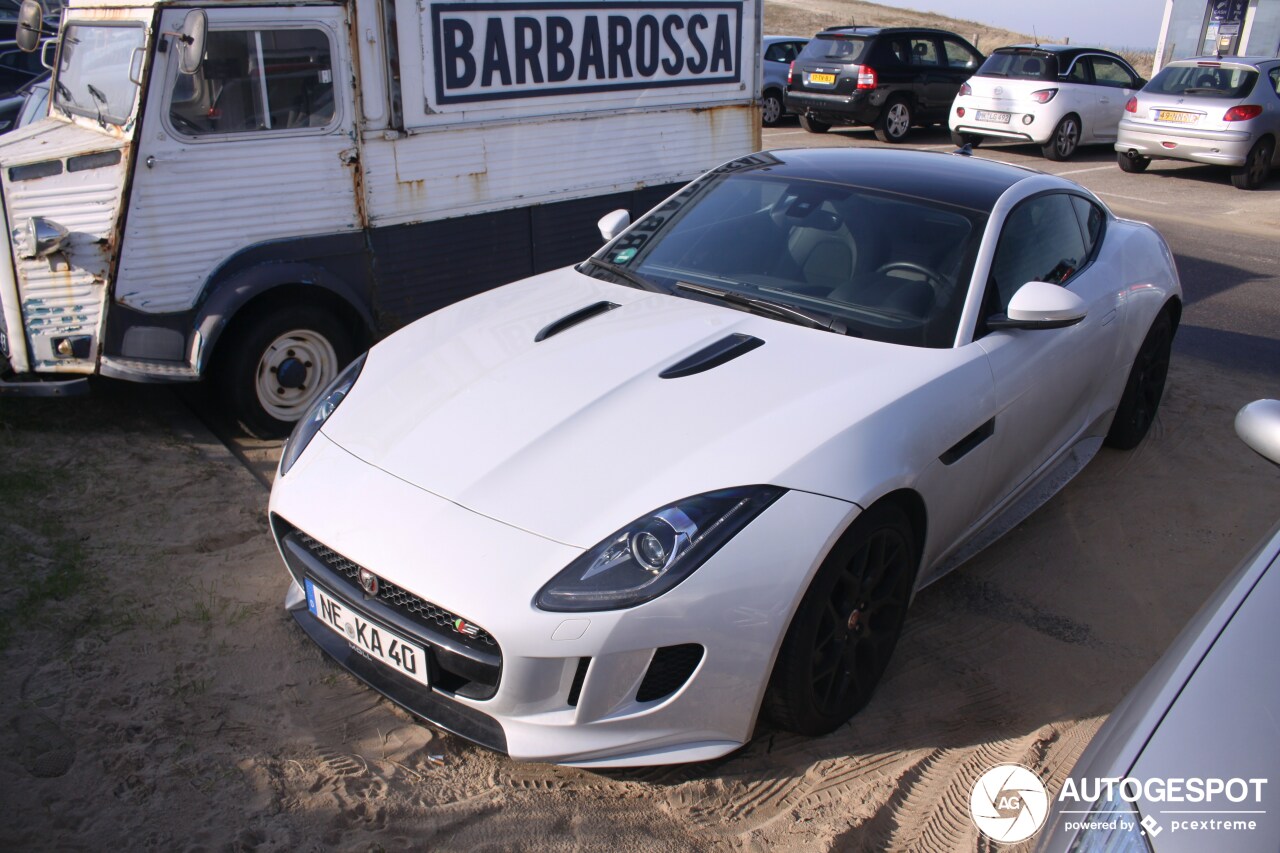 Jaguar F-TYPE S Coupé