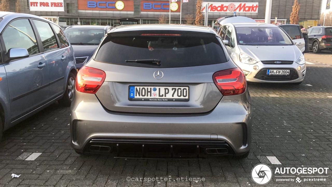 Mercedes-AMG A 45 W176 2015