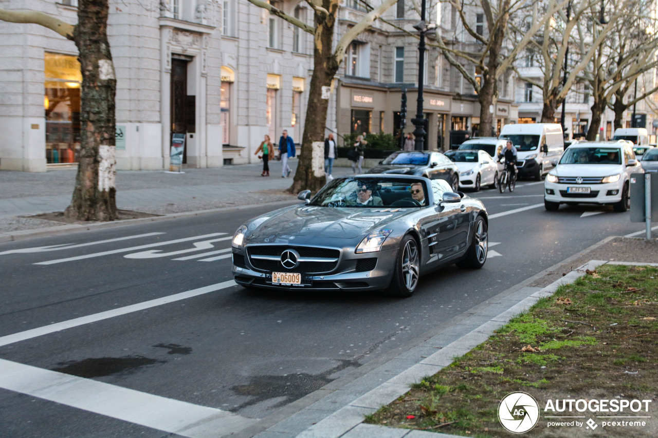 Mercedes-Benz SLS AMG Roadster