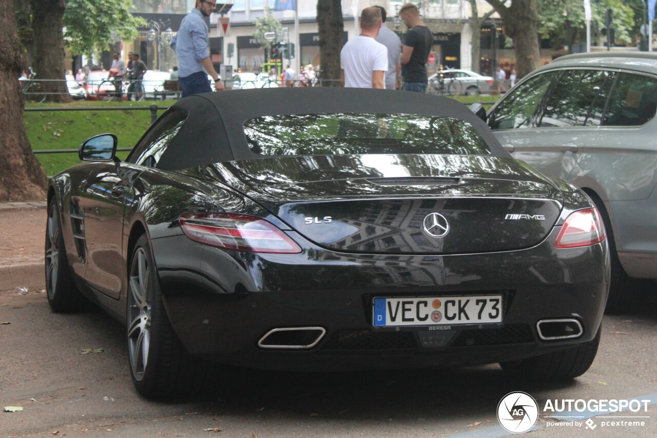 Mercedes-Benz SLS AMG Roadster