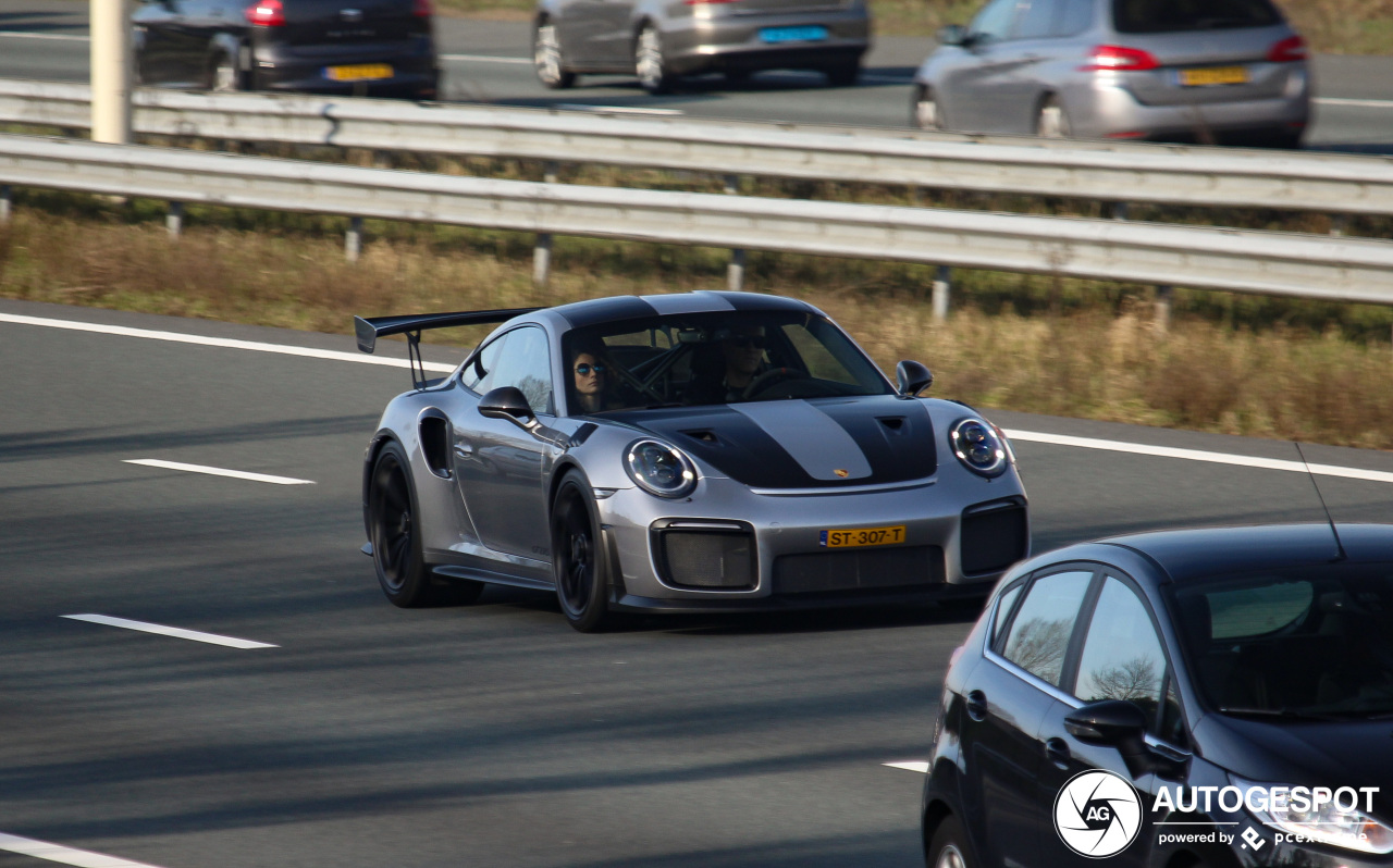 Porsche 991 GT2 RS Weissach Package