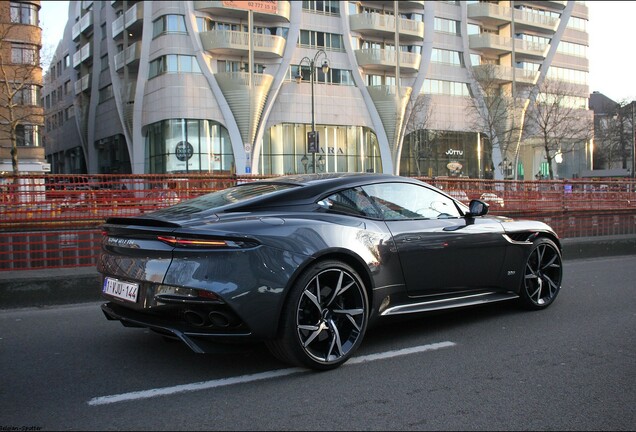 Aston Martin DBS Superleggera