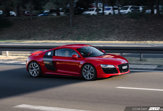 Audi R8 V10