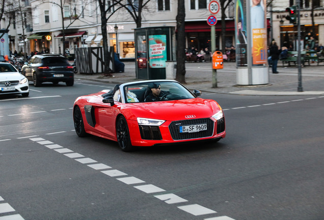 Audi R8 V10 Spyder 2016